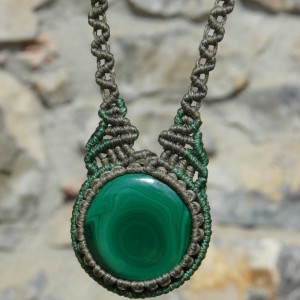 14.6gr Malachite Collana in Macramé